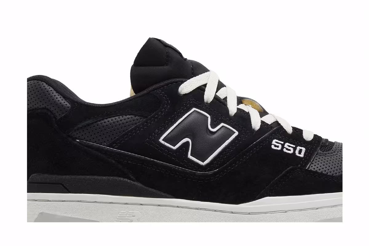 New Balance 550 Black Grey Matter, view 3