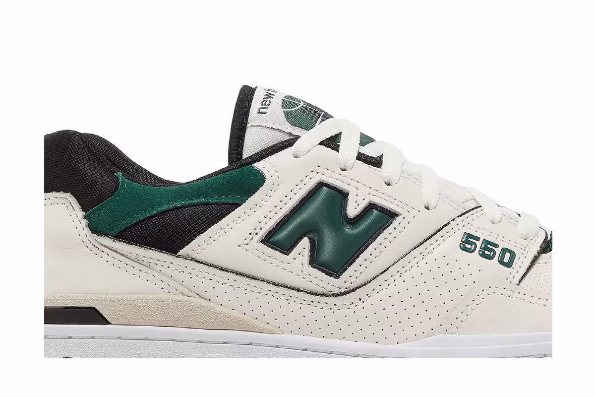 New Balance 550 Sea Salt Pine Green, view 3