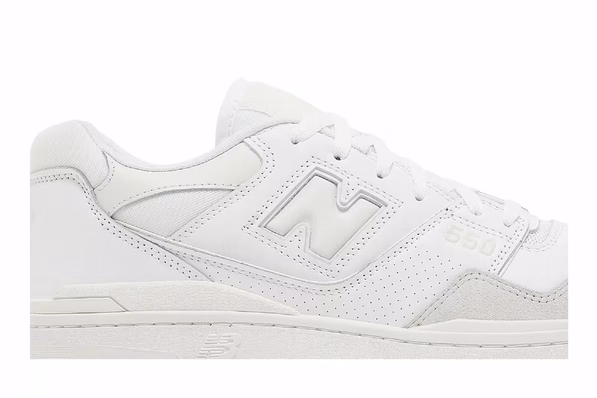 New Balance 550 White Reflection, view 3