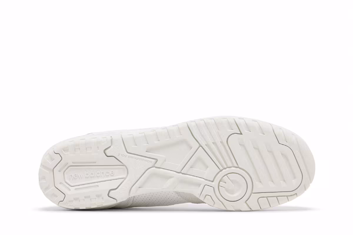 New Balance 550 White Reflection, view 5