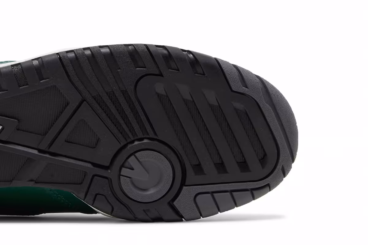 New Balance 550 Dark Green Gold, view 6