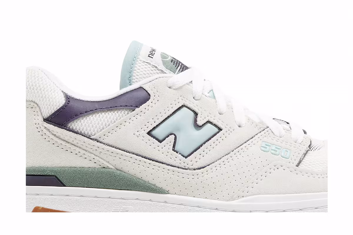 New Balance Women's 550 Sea Salt Winter Fog, view 3
