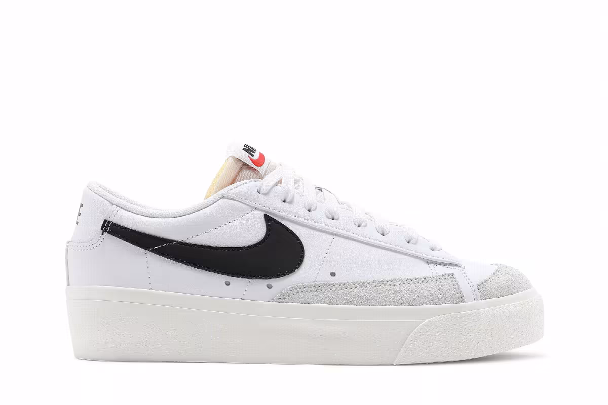 Nike Women's Blazer Low Platform White Black, view 2