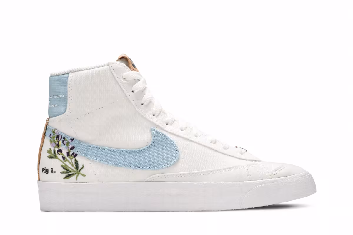 Nike Women's Blazer Mid Indigo, view 2