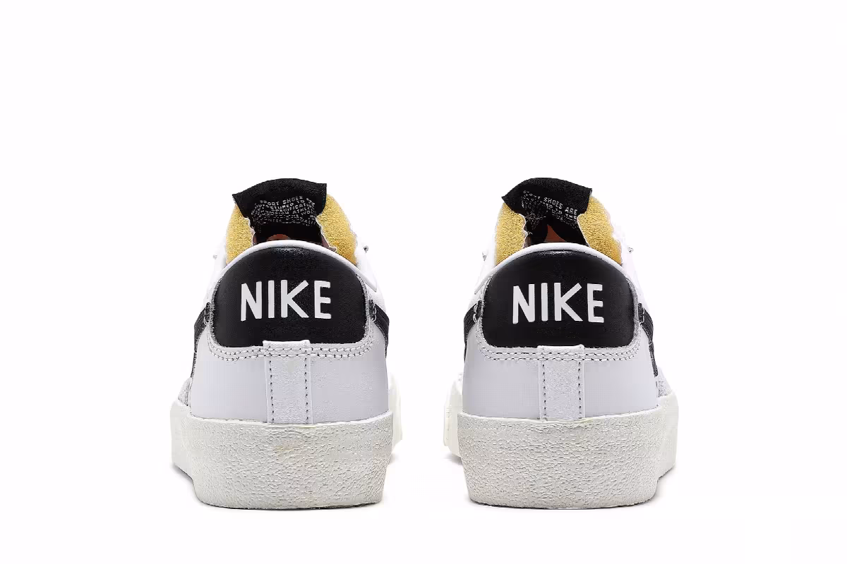 Nike Women's Blazer Low White Black, view 7