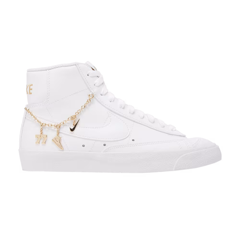 Nike Women's Blazer Mid Lucky Charms