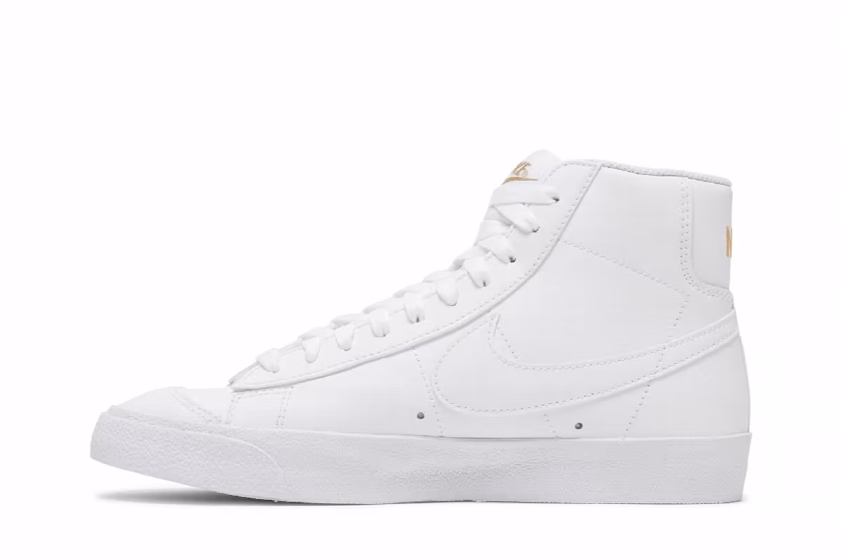 Nike Women's Blazer Mid Lucky Charms, view 4