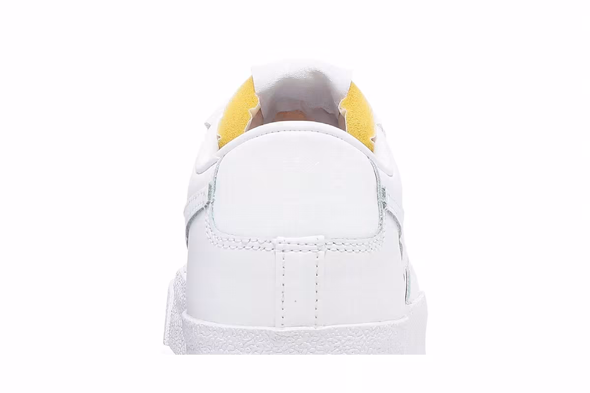 Nike Women's Blazer Low Triple White, view 8