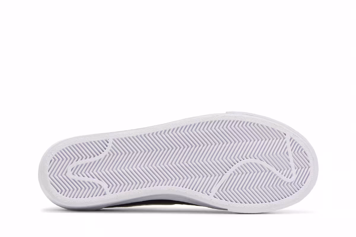Nike Women's Blazer Low Platform Black White, view 5