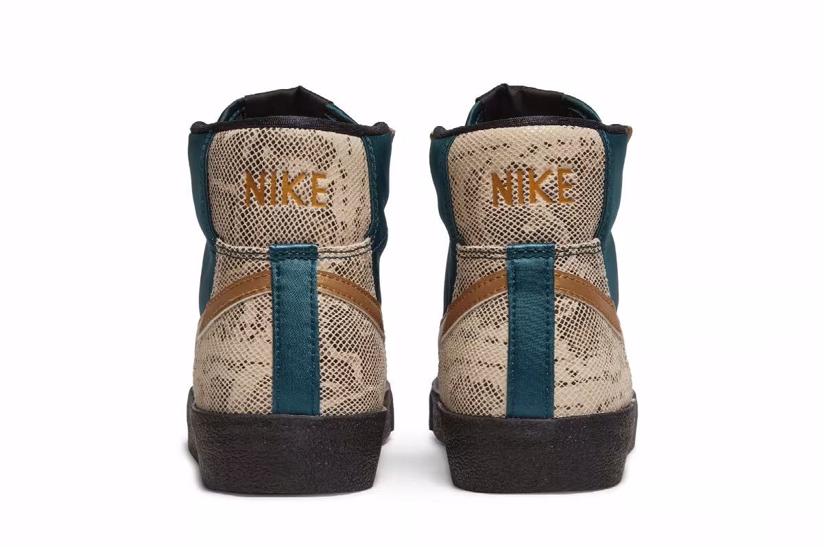 Nike Women's Blazer Mid Lucha Libre, view 7