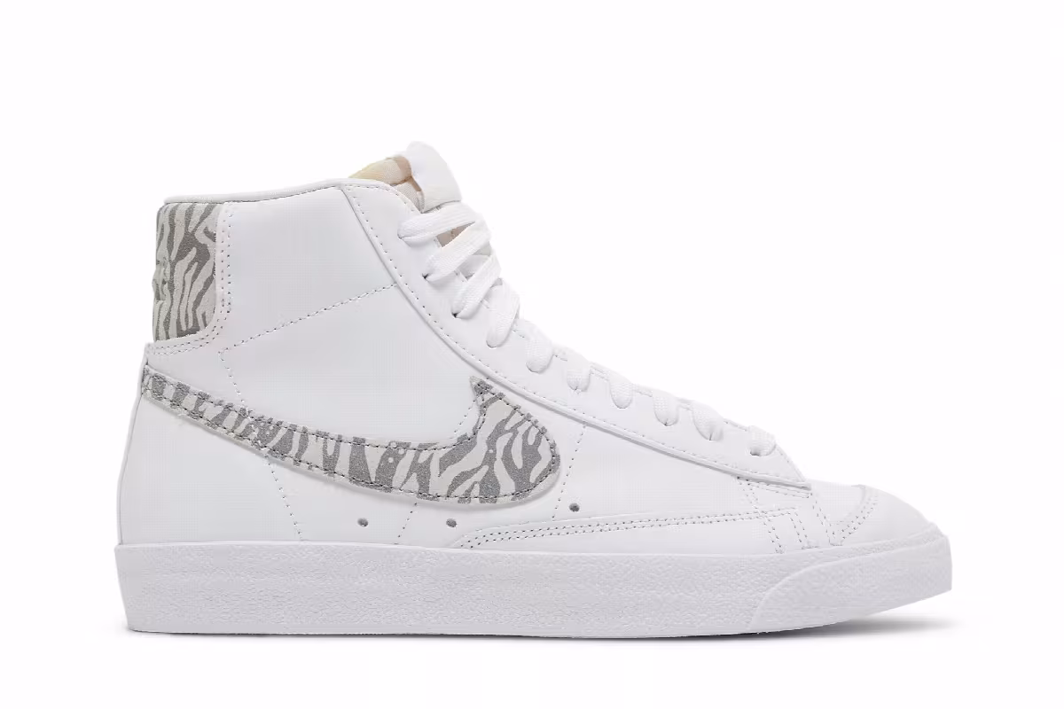 Nike Women's Blazer Mid Zebra, view 2