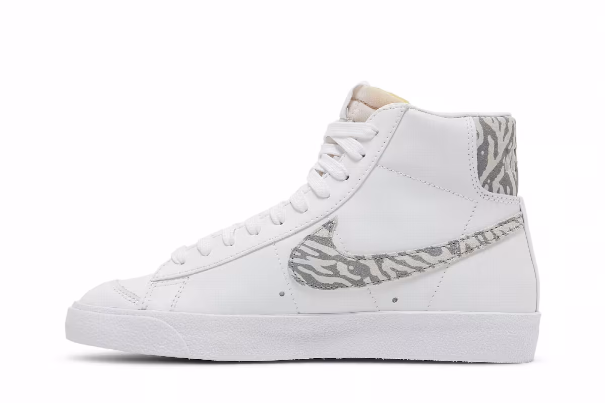 Nike Women's Blazer Mid Zebra, view 4