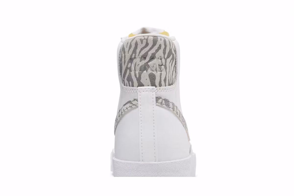 Nike Women's Blazer Mid Zebra, view 8