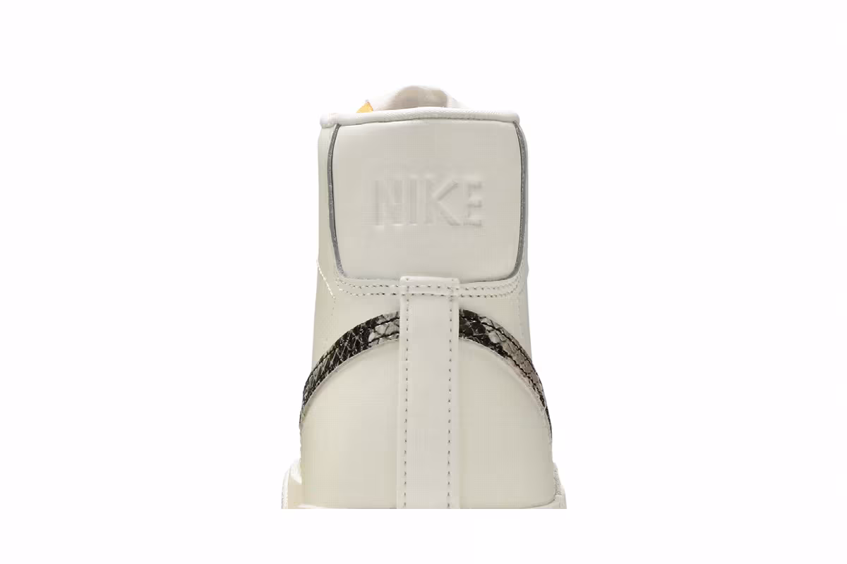 Nike Women's Blazer Mid Snakeskin, view 8