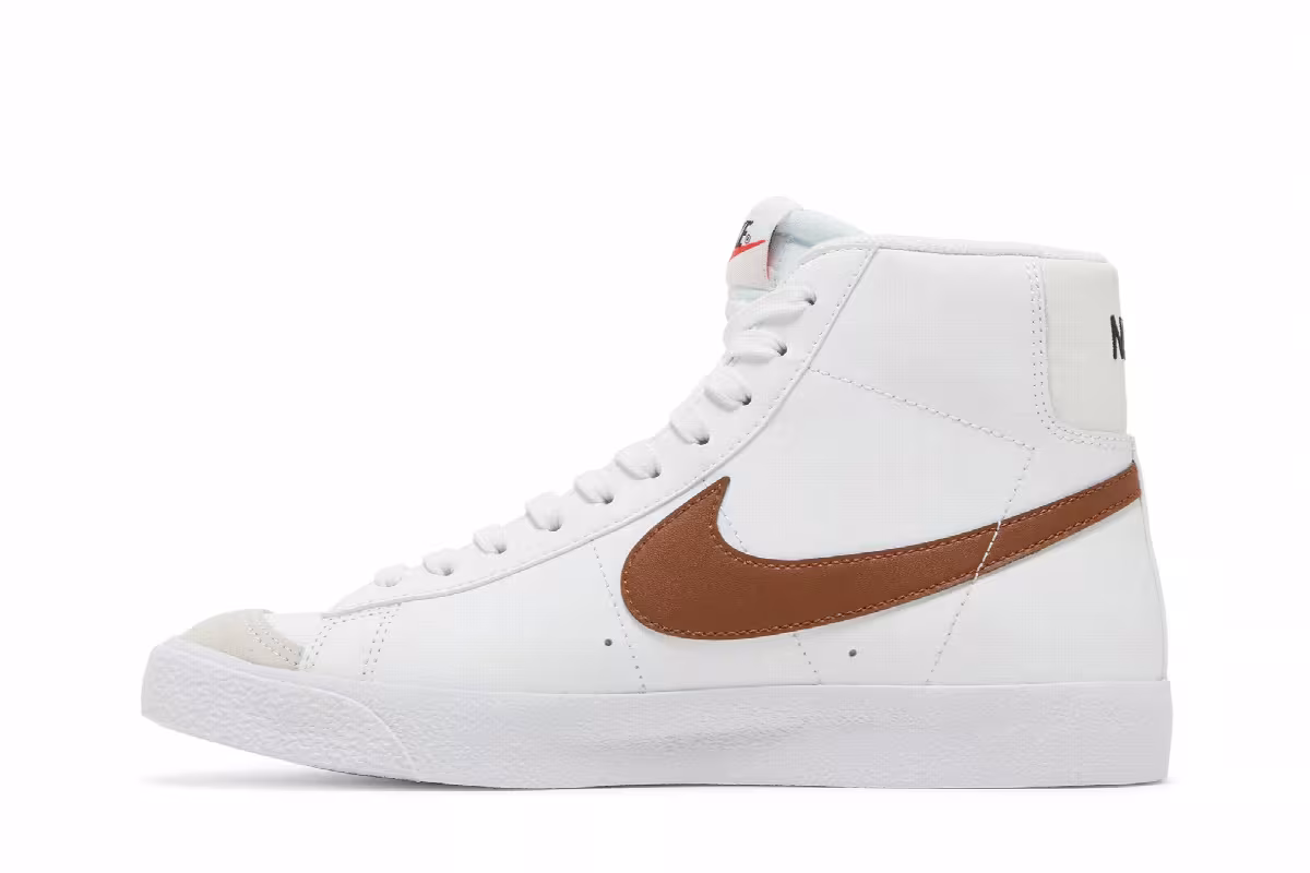 Nike Blazer Mid 77 GS White Pecan Vivid Sulfur, view 4