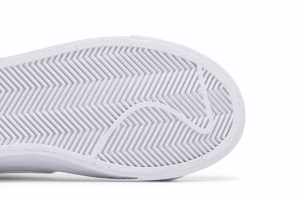 Nike Blazer Mid White Logo Print, view 6