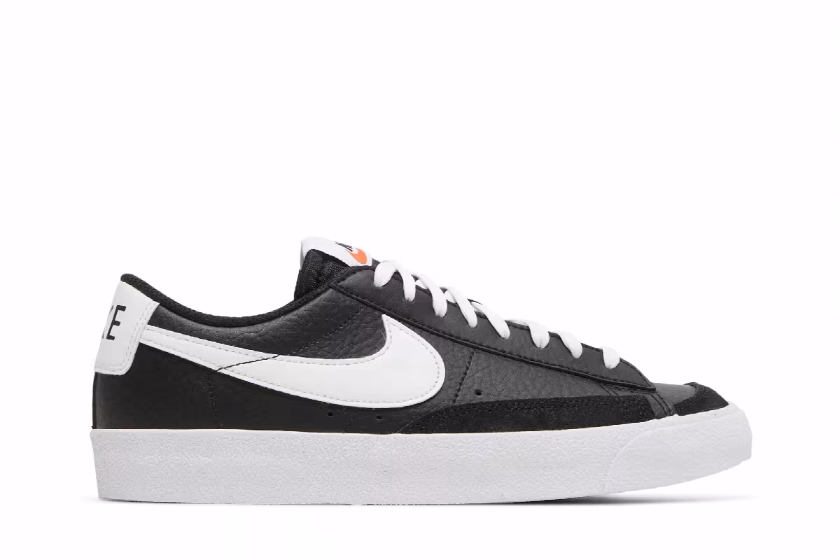 Nike Blazer Low Black White, view 2