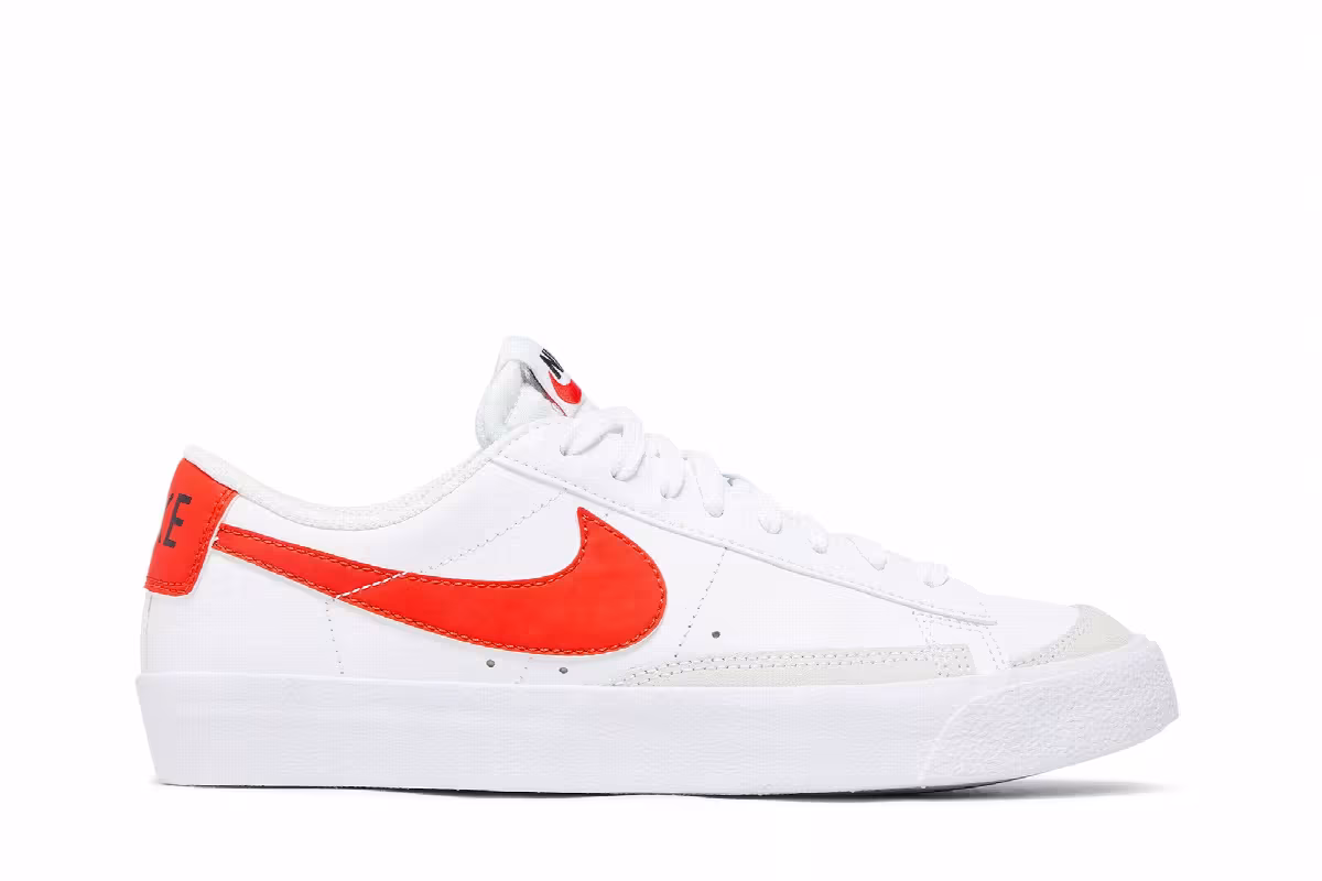 Nike Blazer Low White Team Orange, view 2