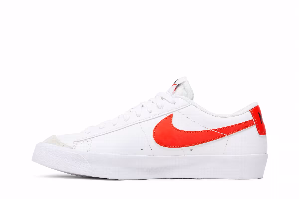 Nike Blazer Low White Team Orange, view 4