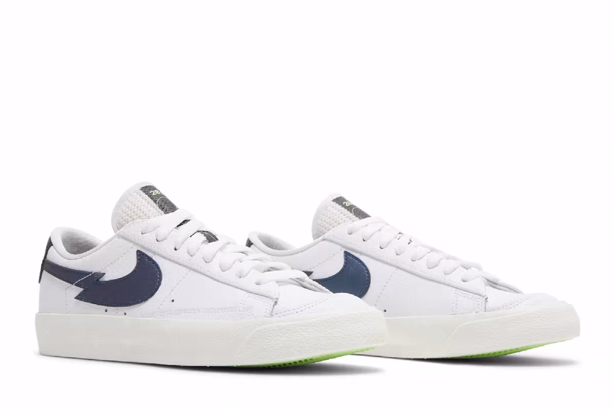 Nike Blazer Low Lightning Bolt Swoosh, view 9