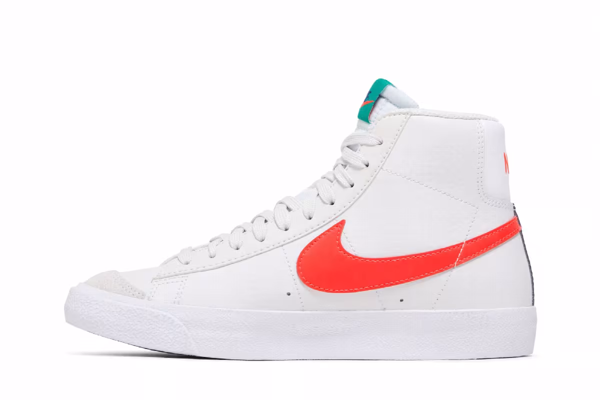 Nike Blazer Mid Platinum Tint Bright Crimson, view 4