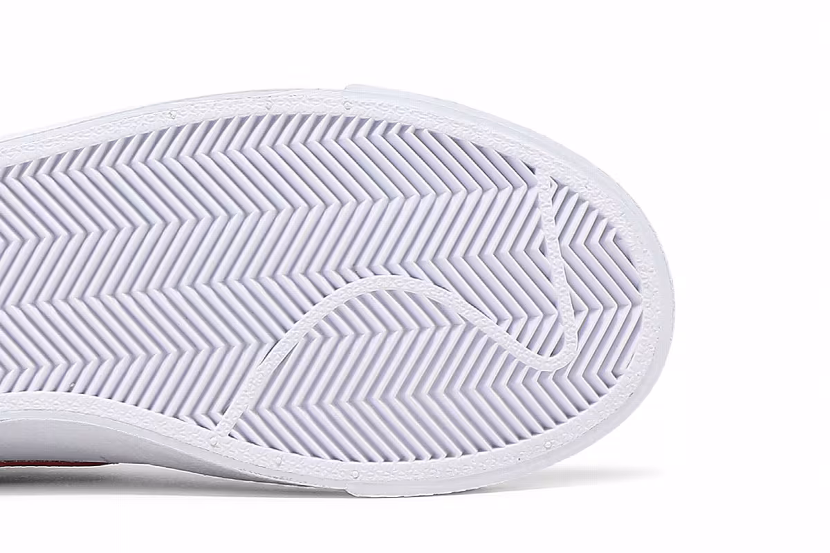 Nike Blazer Mid White Team Red, view 6