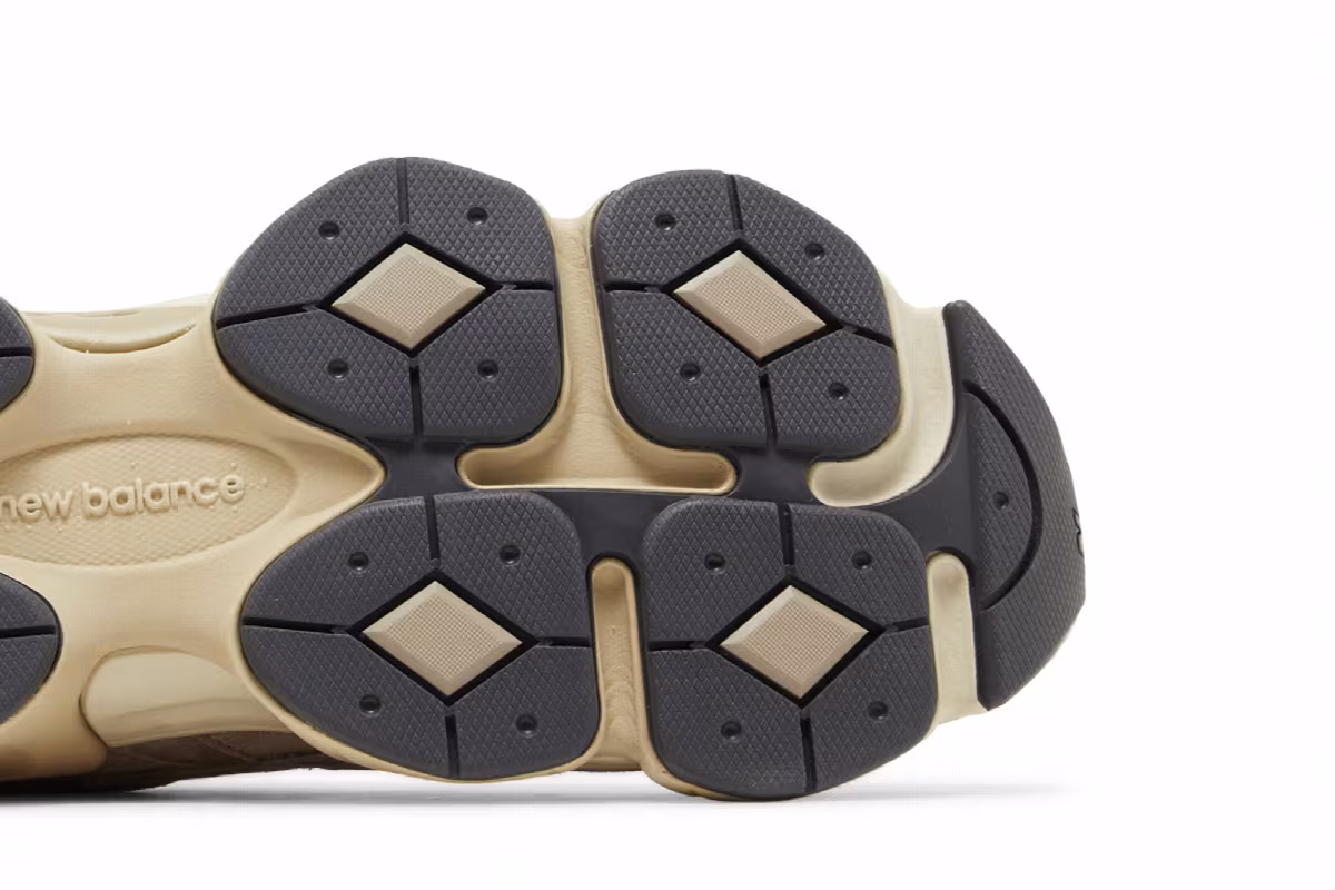 New Balance 9060 Driftwood Castlerock, view 6