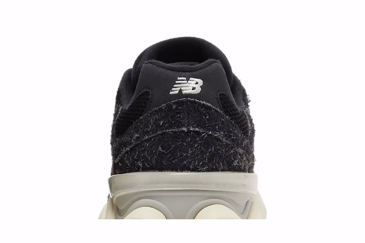 New Balance 9060 Suede Pack - Black, view 8
