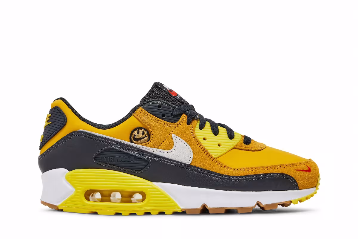 Nike Air Max 90 SE Go The Extra Smile, view 2