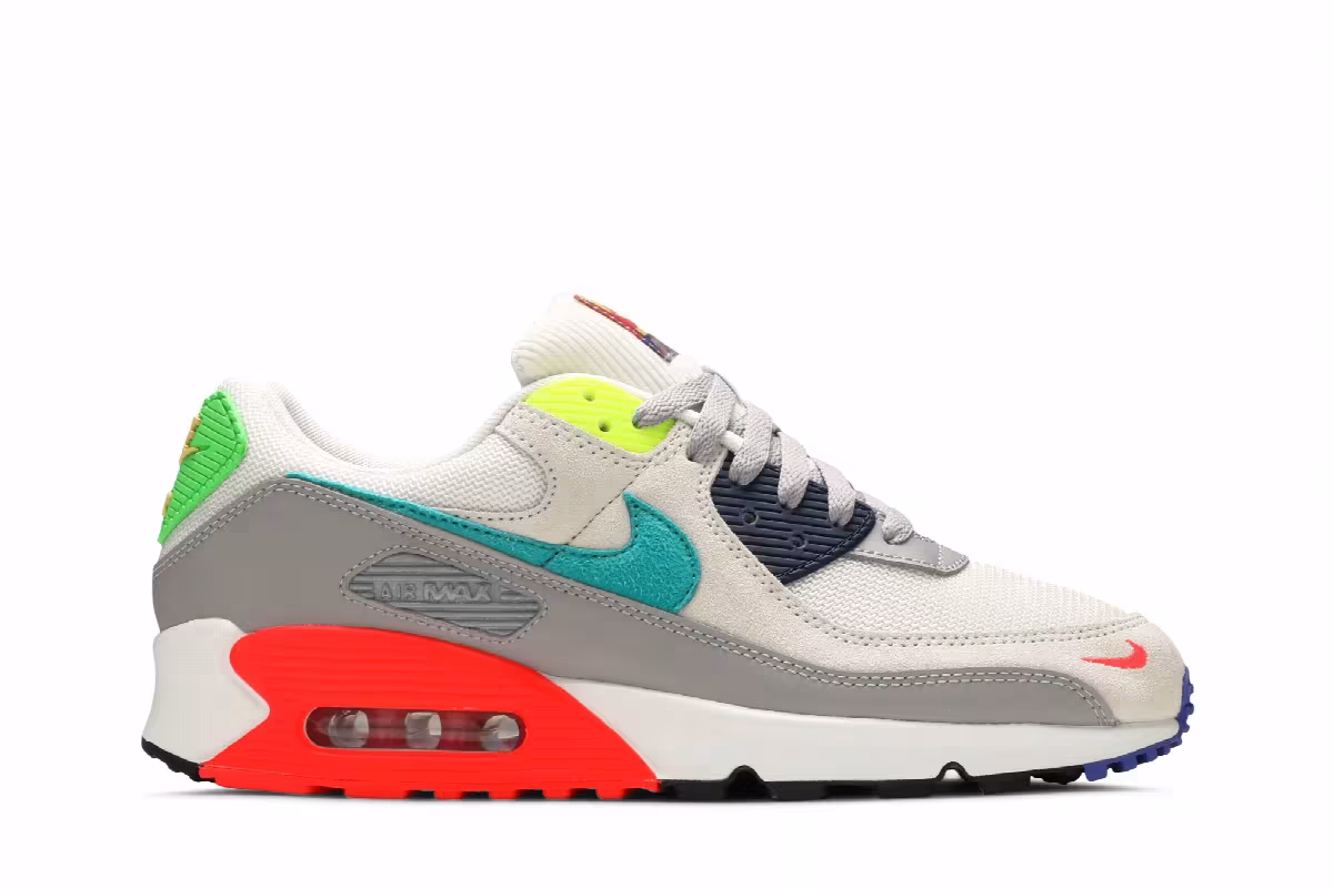 Nike Air Max 90 Evolution Of Icons, view 2
