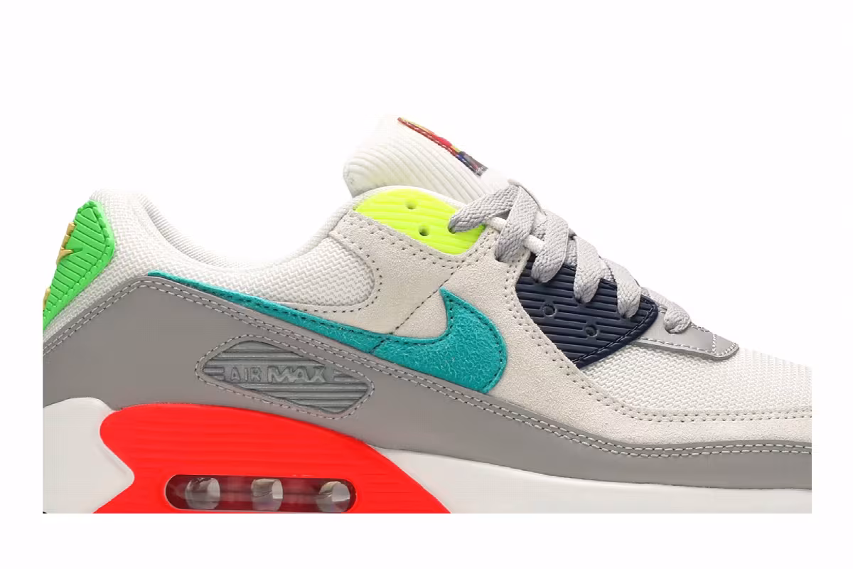 Nike Air Max 90 Evolution Of Icons, view 3