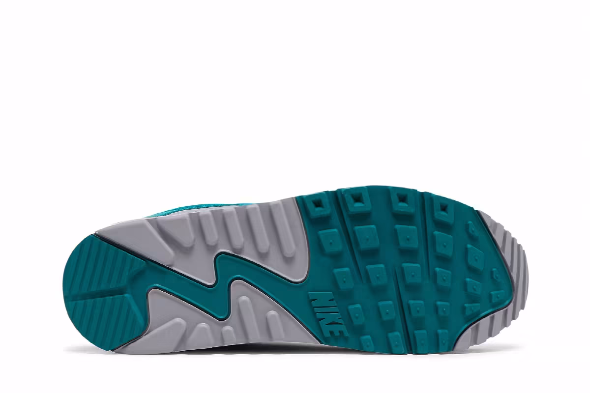 Nike Air Max 90 Spruce Lime, view 5