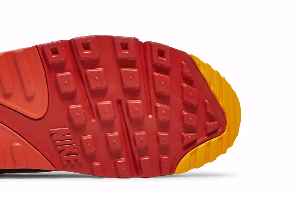 Nike Air Max 90 Roswell Rayguns, view 6