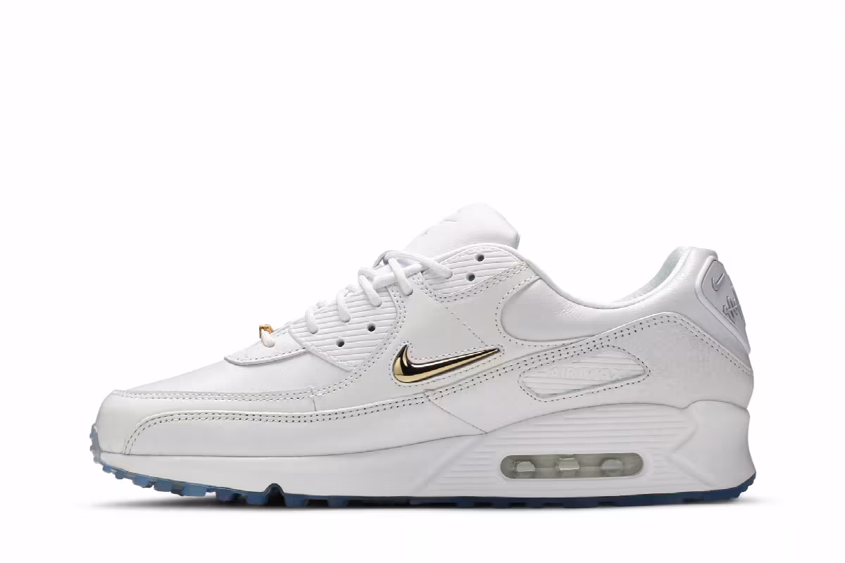 Nike Air Max 90 NRG Pirate Radio, view 4