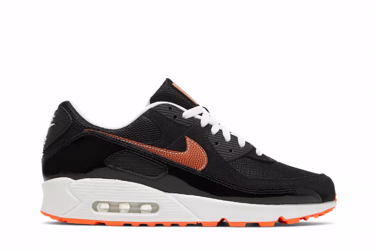 Nike Air Max 90 Football, view 2