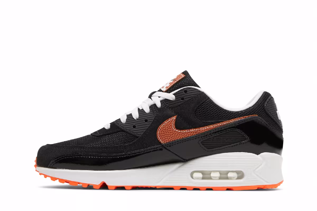 Nike Air Max 90 Football, view 4