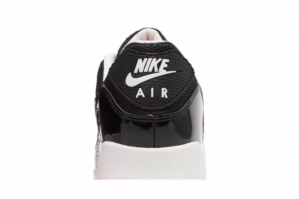 Nike Air Max 90 Football, view 8