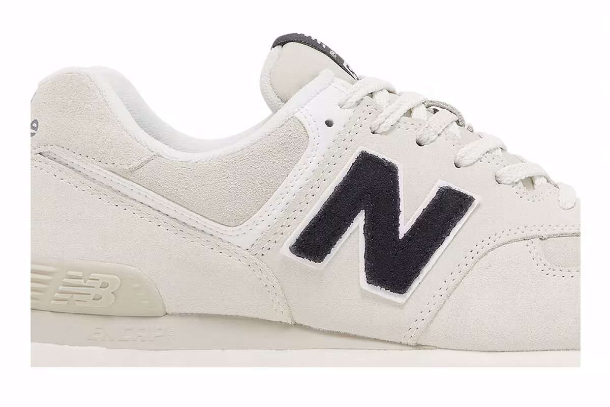 New Balance 574 Off White Black, view 3
