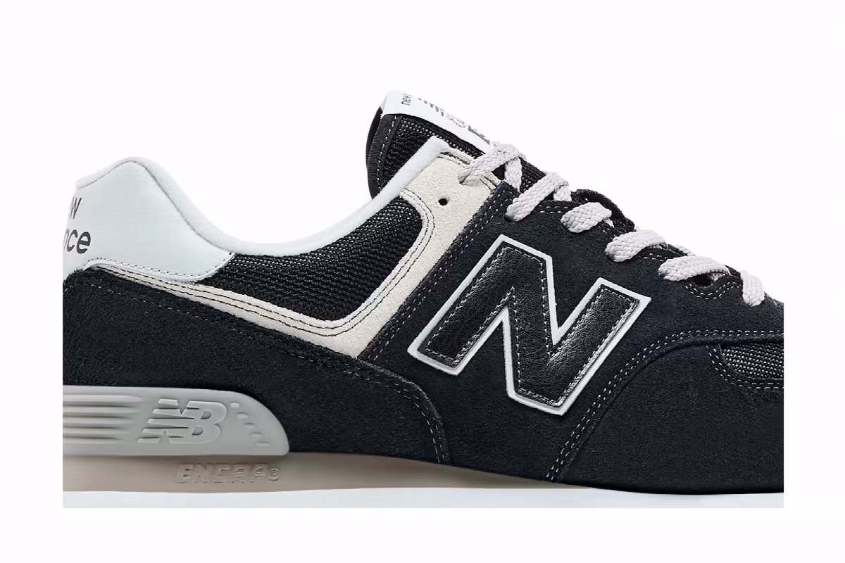 New Balance 574 4E Wide Core Pack - Black Grey, view 3