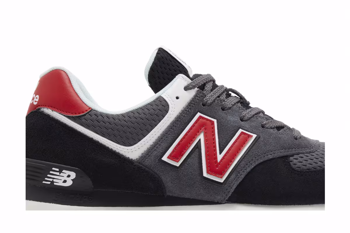 New Balance 574 Rugged Black Red, view 3