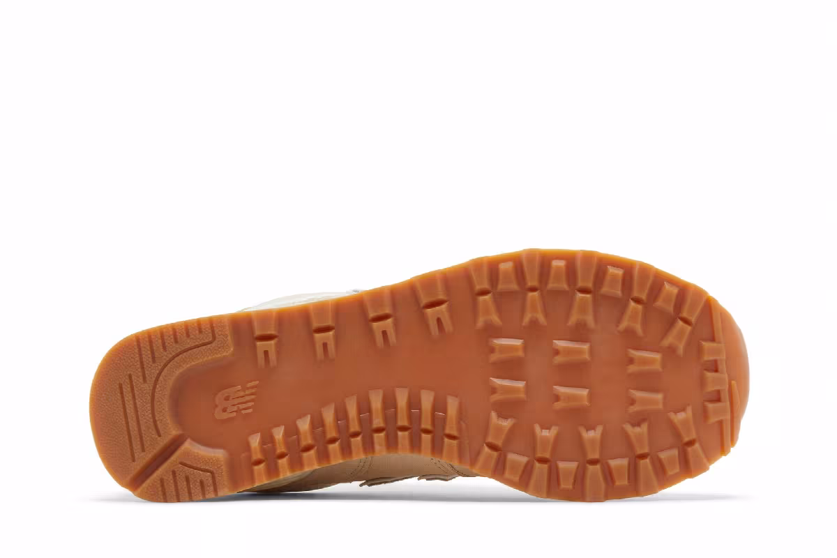 New Balance Women's 574 Sandstone Angora, view 5