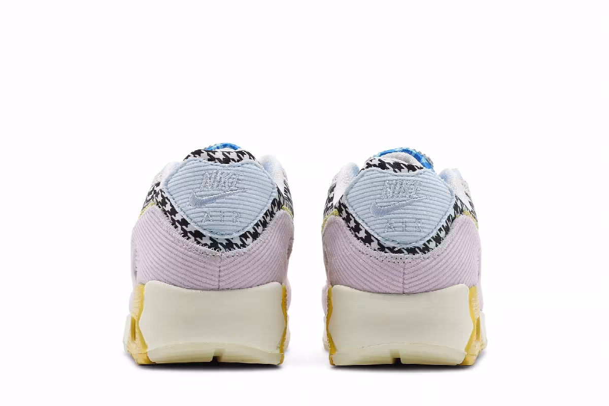 Nike Women's Air Max 90 Patchwork, view 7