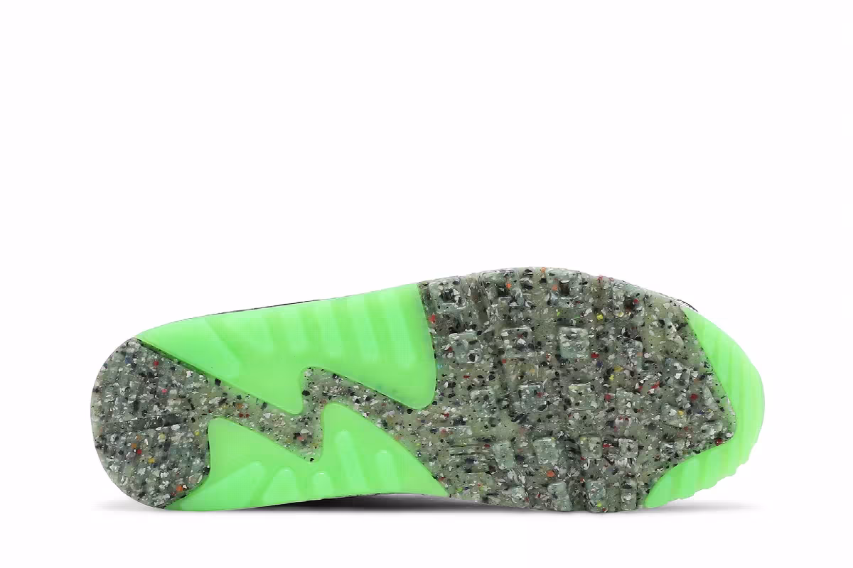 Nike Women's Air Max 90 Exeter Edition - Aurora Green, view 5