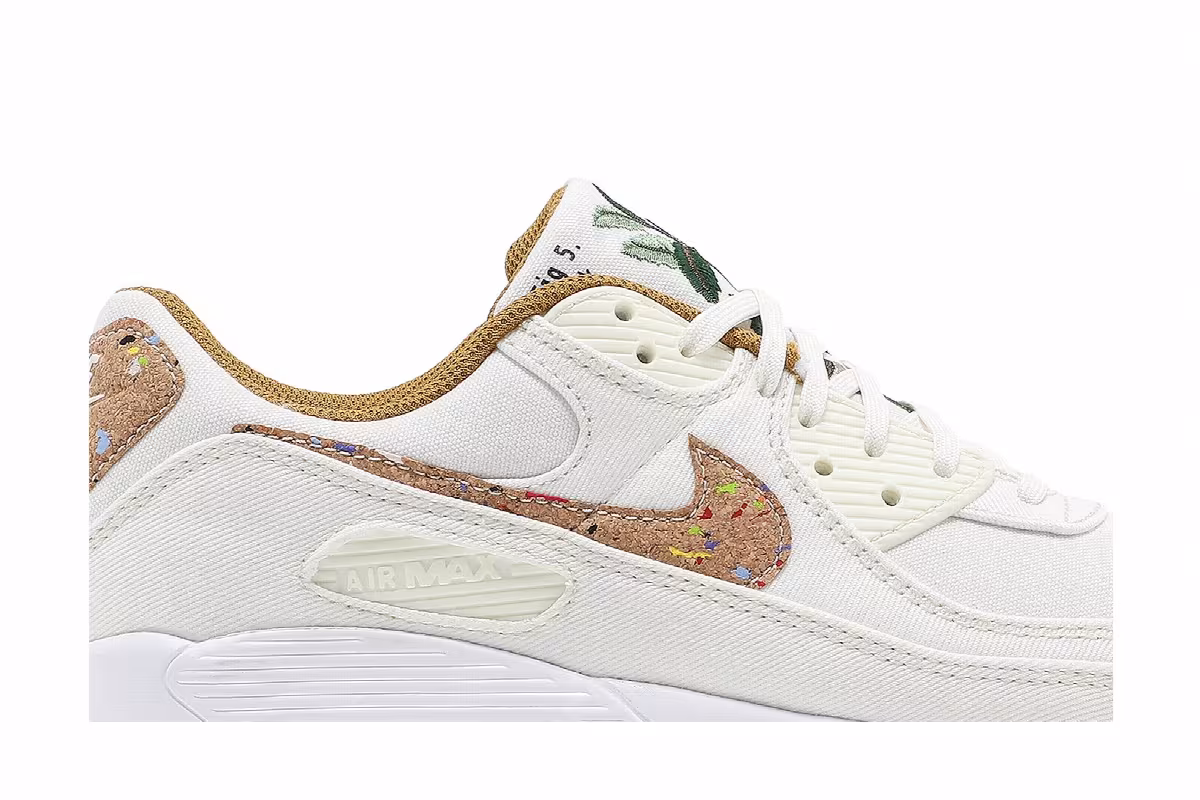 Nike Women's Air Max 90 SE Cork, view 3