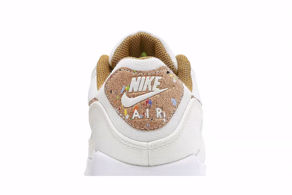 Nike Women's Air Max 90 SE Cork, view 8