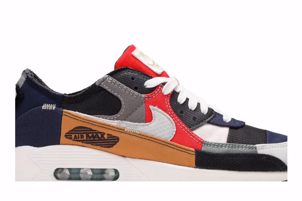 Nike Women's Air Max 90 QS Legacy, view 3