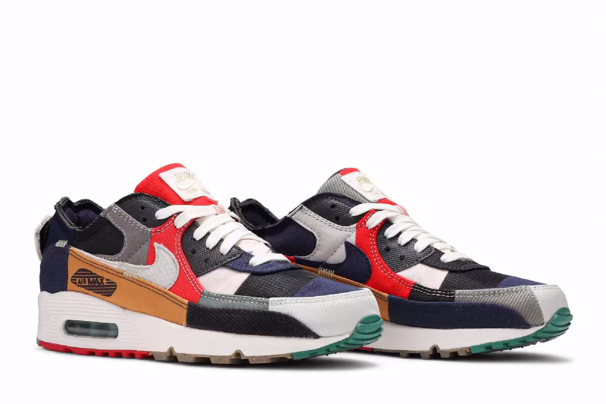 Nike Women's Air Max 90 QS Legacy, view 9