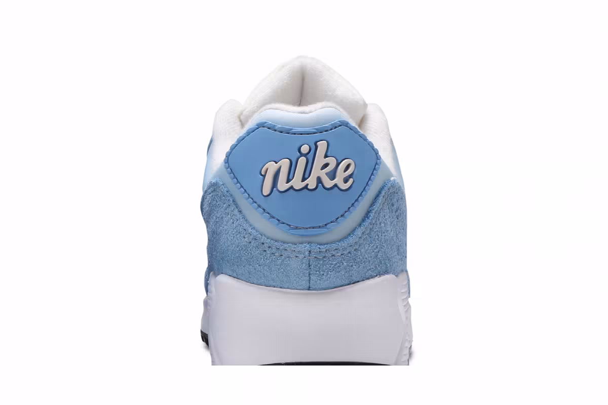 Nike Women's Air Max 90 First Use, view 8