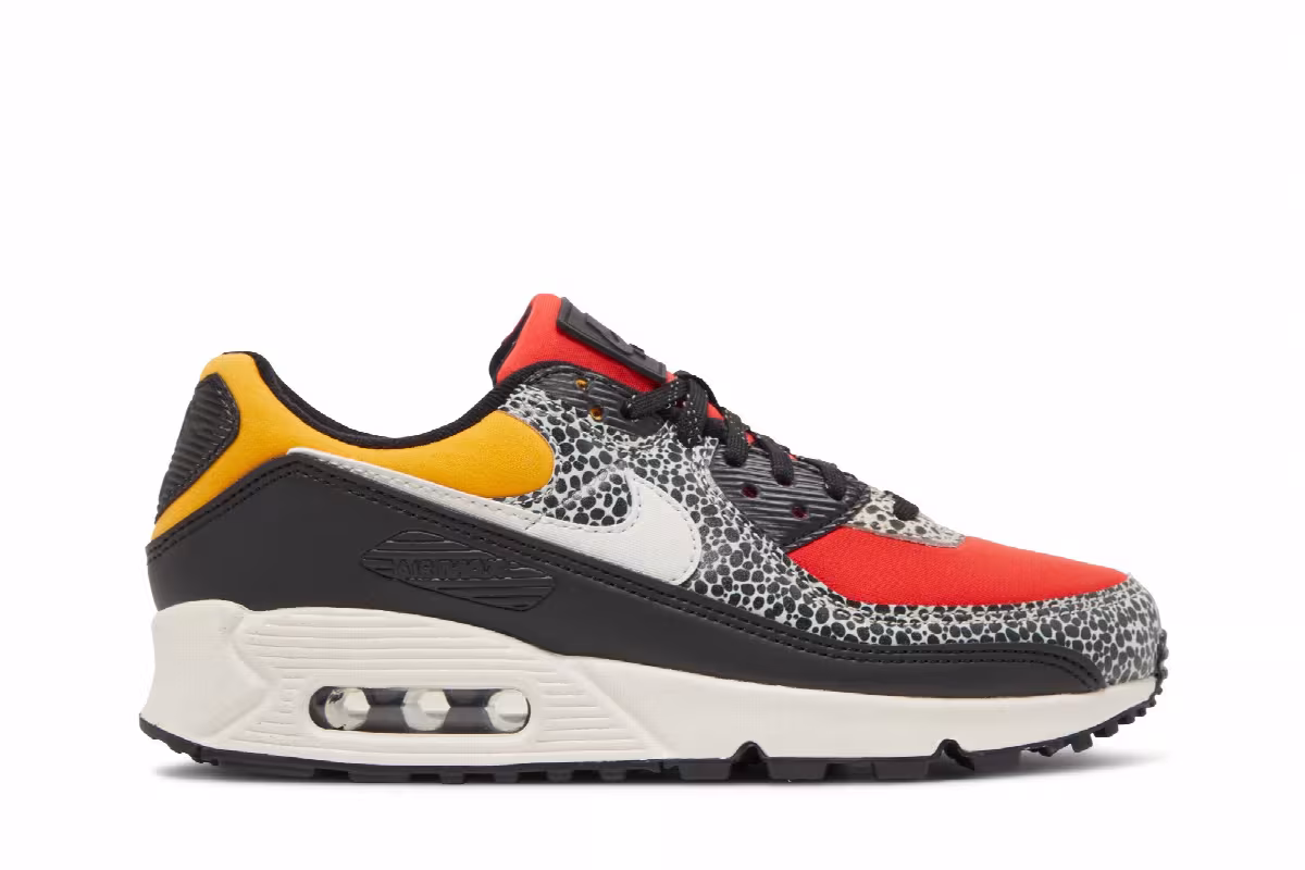 Nike Women's Air Max 90 SE Safari, view 2