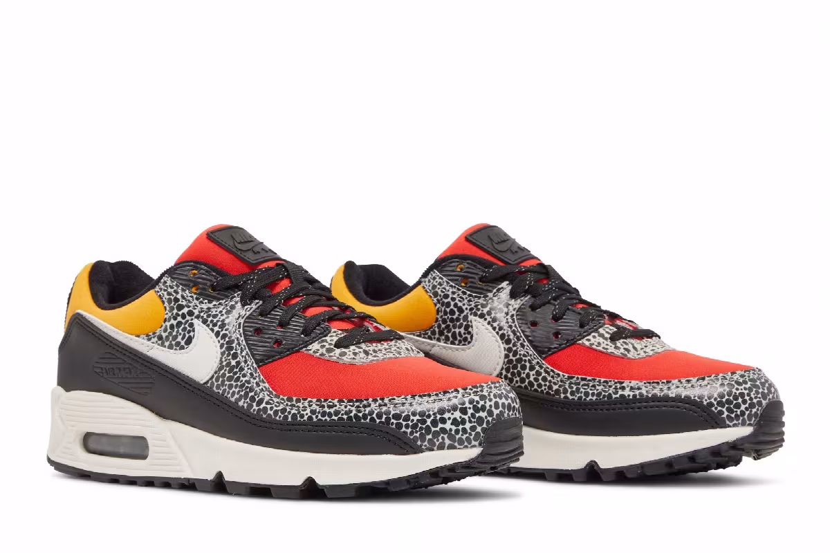 Nike Women's Air Max 90 SE Safari, view 9